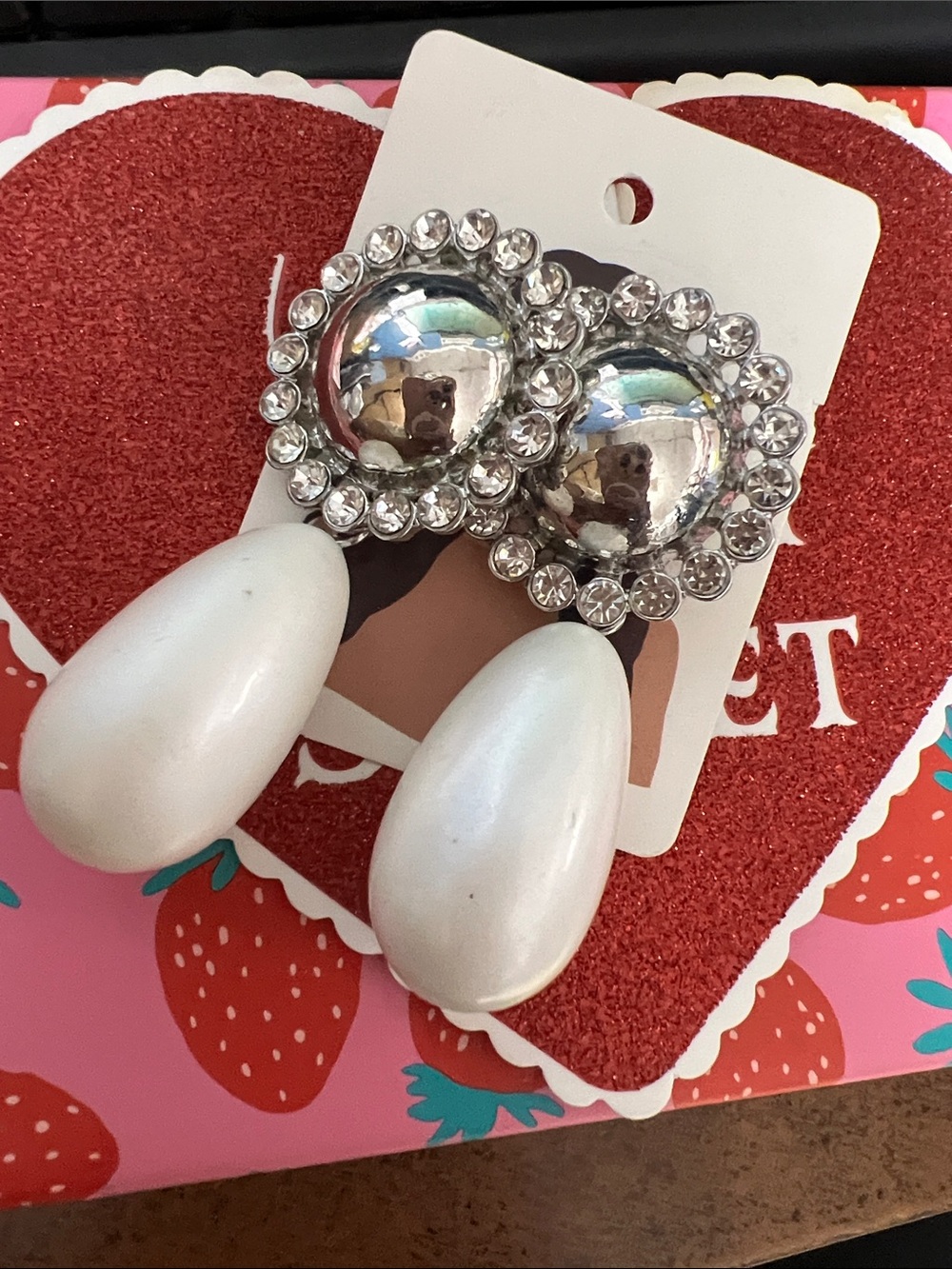 Source Unknown Silver Crystal & White Teardrop Statement Earrings